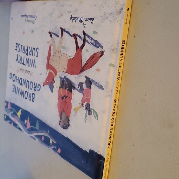 Brownie Groundhog and the Wintry Surprise by Susan Blackaby - Picture 2 of 4